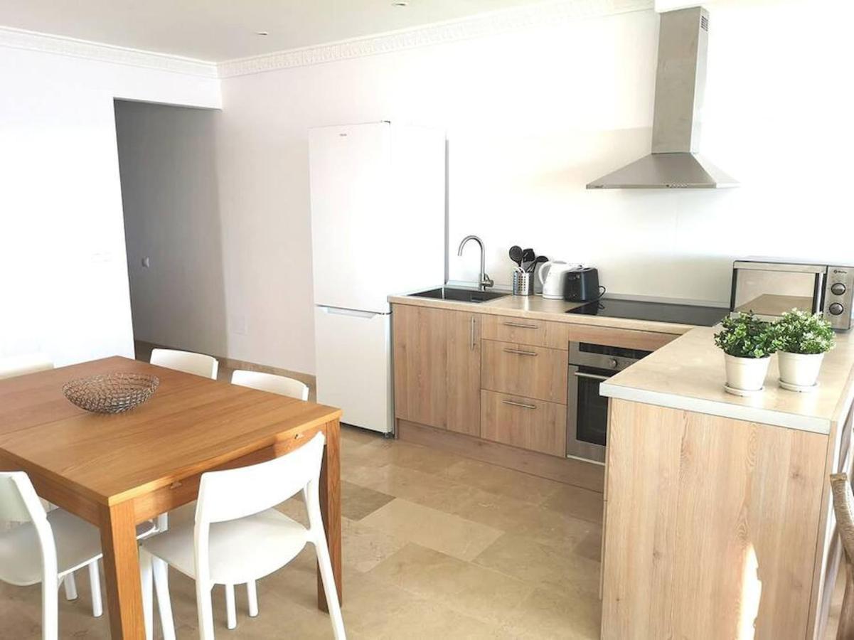 Amazing 3Bedroom Flat With Seafront Views & Pool By Sharingco Marbella Exterior foto
