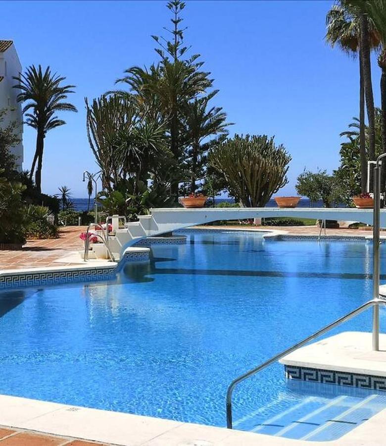 Amazing 3Bedroom Flat With Seafront Views & Pool By Sharingco Marbella Exterior foto